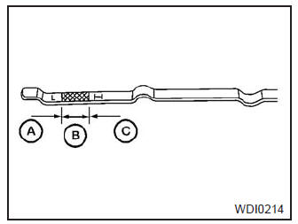 Verificação do nível de óleo do motor