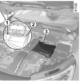 Arranque do motor com a bateria de outro automóvel